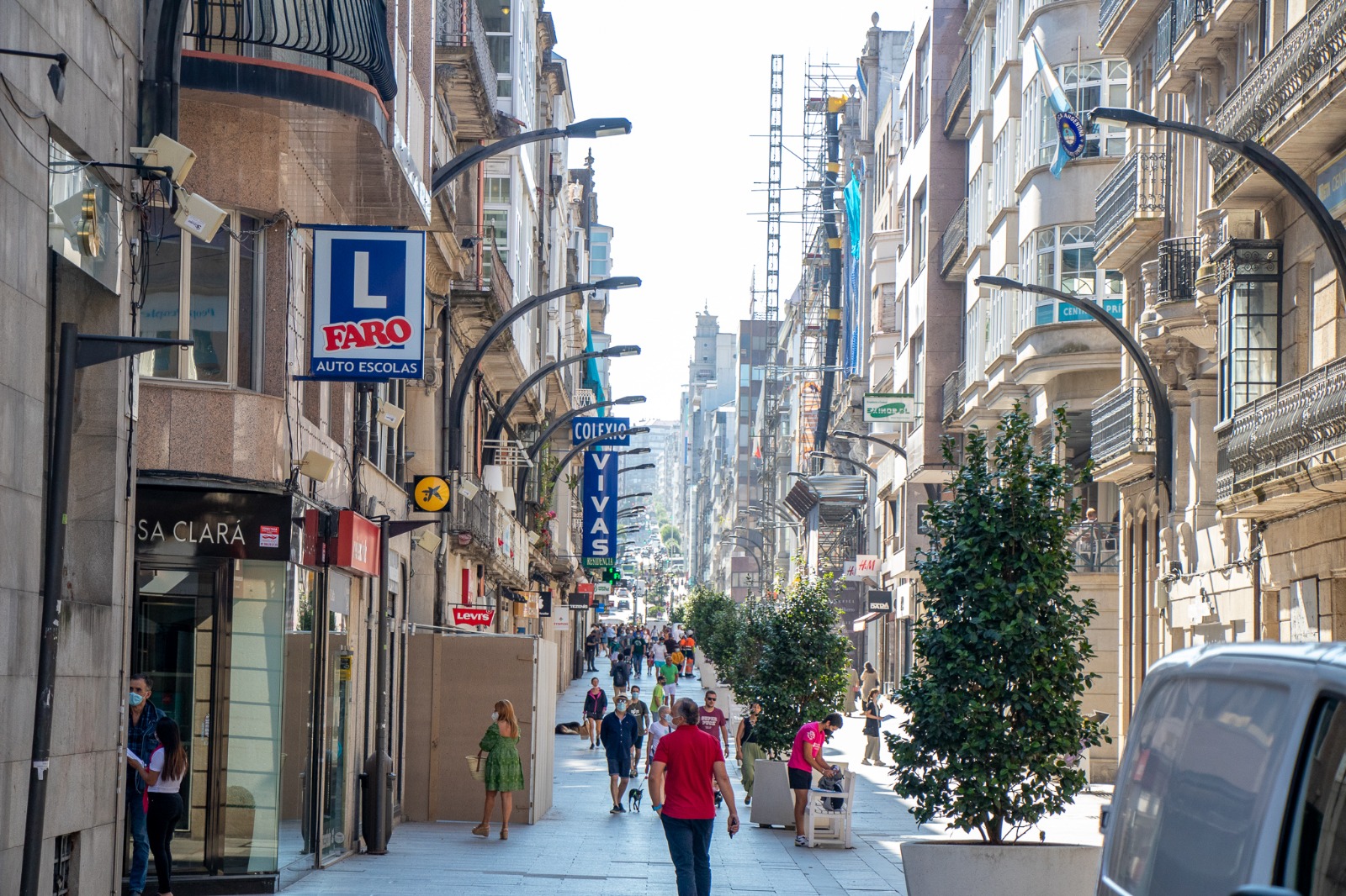 Rúa do Príncipe in Vigo, Galicia, Spain
